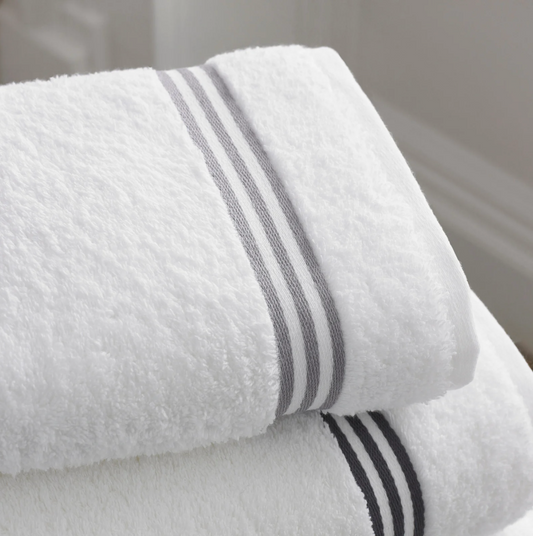 Serviette de bain (par lot)